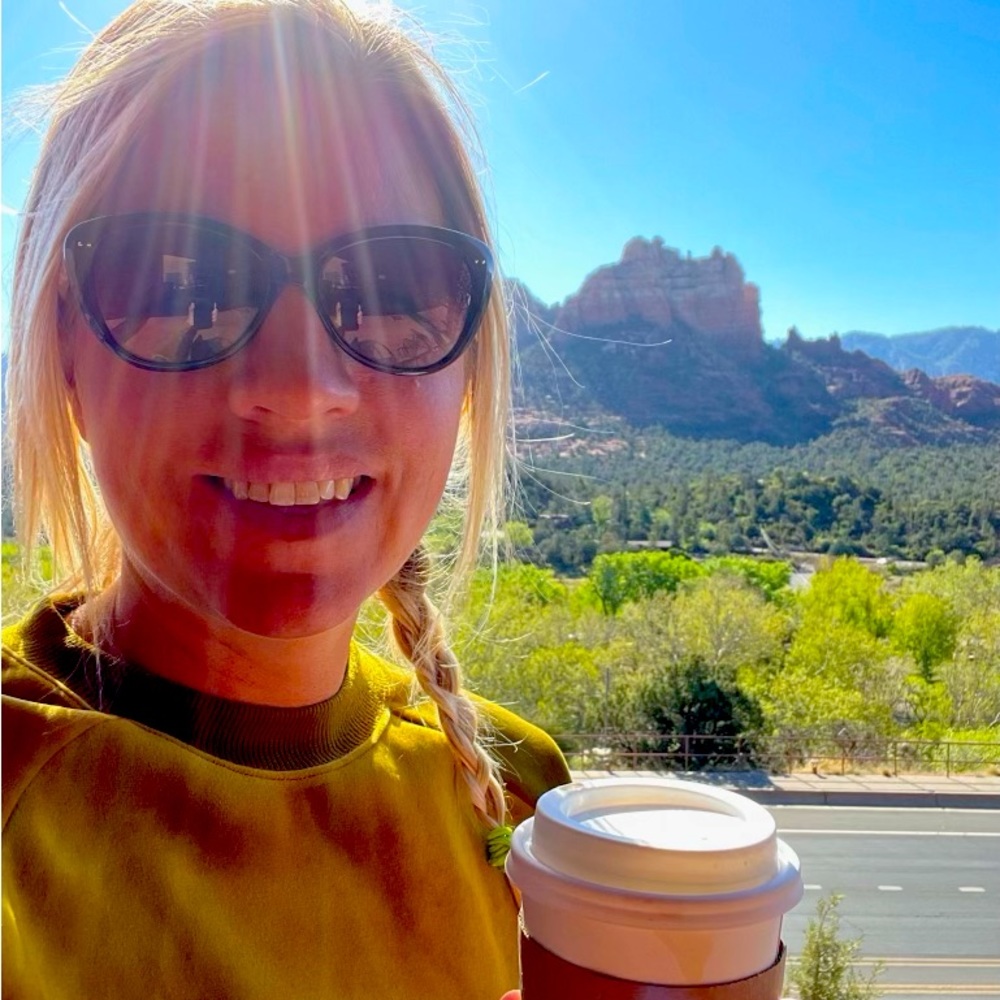 Meet your Posher, Anna